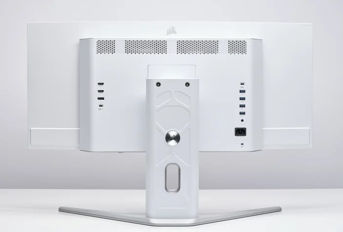 Xeneon - 34WQHD240 - C 34" QD - OLED UWQHD/240Hz - Distribué par Shooply.fr - Shooply — QG du Gaming et du High - Tech